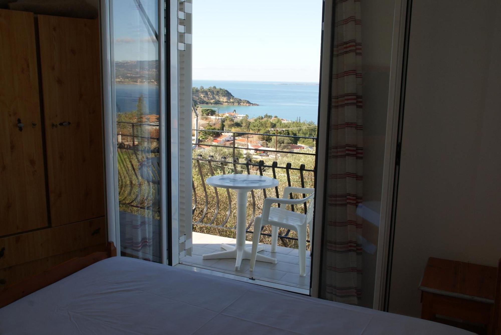 Raymondos Apartments Lassi  Room photo