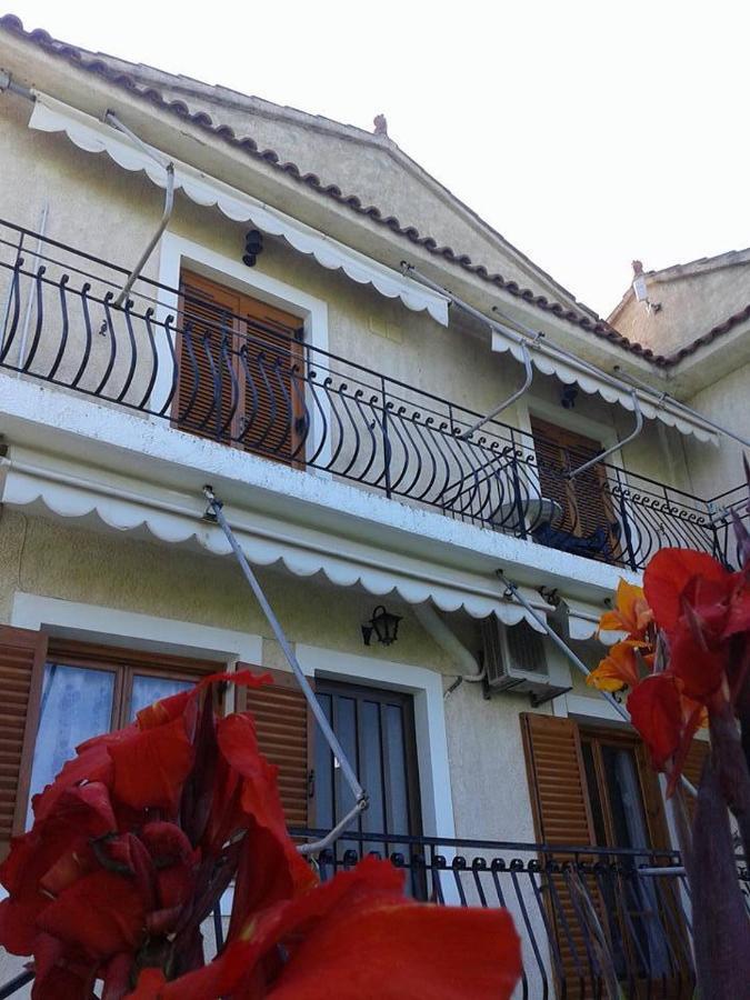 Raymondos Apartments Lassi  Exterior photo